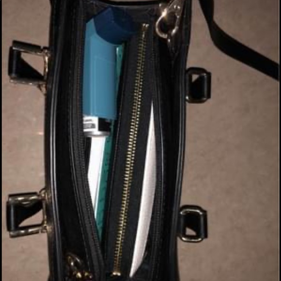 Spring Purse - Picture 4 of 4